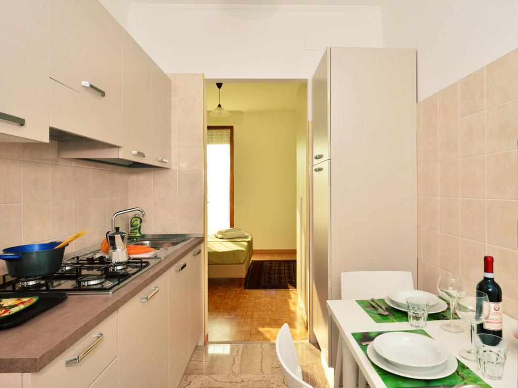 Ferienwohnung Residenza Emma Villafranca di Verona Exterior foto